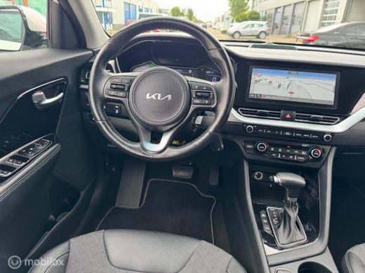 Kia Niro 1.6 GDi PHEV DynamicLine / Plug-inn Hybride / volledig elektrisch rijden 65 km hierna Hybride aan... ActivLease financial lease