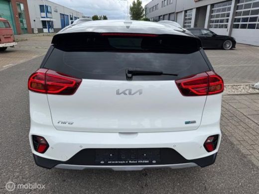 Kia Niro 1.6 GDi PHEV DynamicLine / Plug-inn Hybride / volledig elektrisch rijden 65 km hierna Hybride aan... ActivLease financial lease
