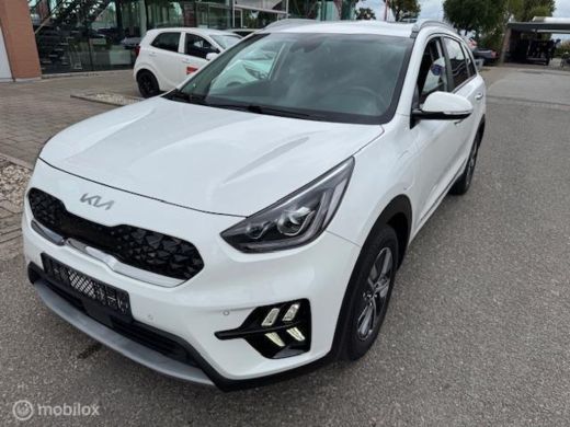 Kia Niro 1.6 GDi PHEV DynamicLine / Plug-inn Hybride / volledig elektrisch rijden 65 km hierna Hybride aan... ActivLease financial lease