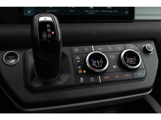 Land Rover Defender 110 P400e ActivLease financial lease