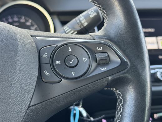Opel Crossland 1.2 Turbo Elegance 130PK Automaat | Stoel en Stuur verwarming | Carplay | AGR |Camera | Apple Car... ActivLease financial lease
