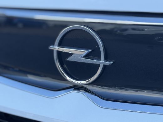Opel Crossland 1.2 Turbo Elegance 130PK Automaat | Stoel en Stuur verwarming | Carplay | AGR |Camera | Apple Car... ActivLease financial lease