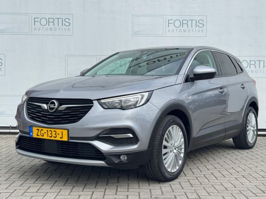 Opel Grandland X 1.2 Turbo Innovation NL-AUTO | NAVI | CARPLAY Opel Grandland X 1.2 Turbo Innovation NL-AUTO | NAVI | CARPLAY