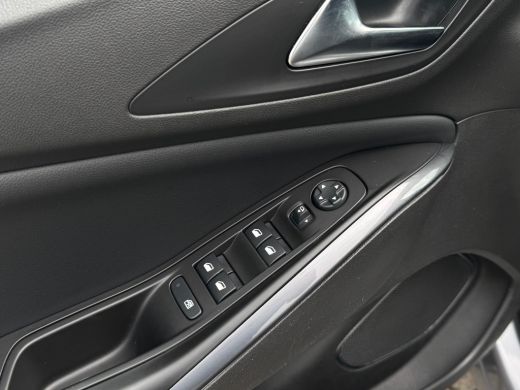 Opel Grandland X 1.2 Turbo Innovation NL-AUTO | NAVI | CARPLAY ActivLease financial lease