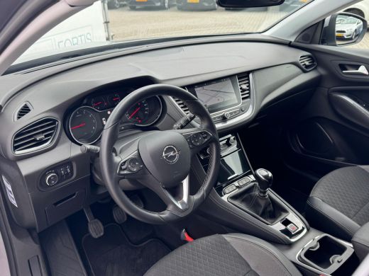 Opel Grandland X 1.2 Turbo Innovation NL-AUTO | NAVI | CARPLAY ActivLease financial lease