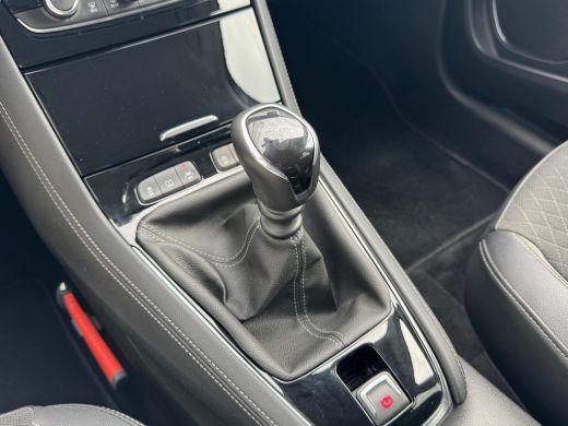 Opel Grandland X 1.2 Turbo Innovation NL-AUTO | NAVI | CARPLAY ActivLease financial lease