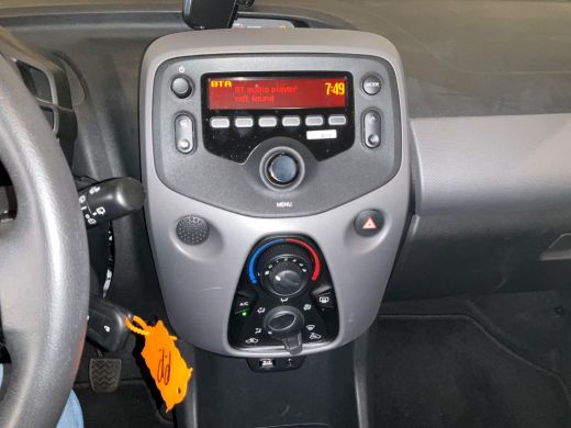 Peugeot 108 1.0 e-VTi Active ActivLease financial lease