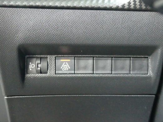 Peugeot 2008 1.2 PureTech 130PK Allure | CAMERA | STOELVERWARMING | KEYLESS ENTRY/START | ActivLease financial lease