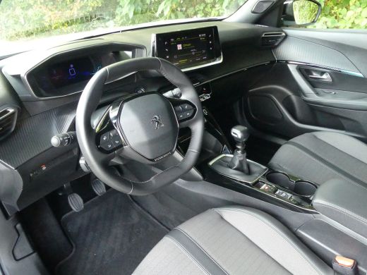Peugeot 2008 1.2 PureTech 130PK Allure | CAMERA | STOELVERWARMING | KEYLESS ENTRY/START | ActivLease financial lease