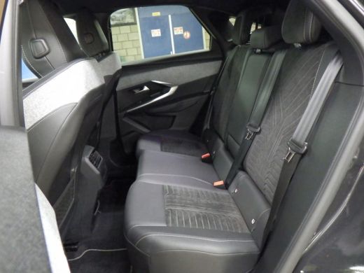 Peugeot 3008 1.2 Hybrid 145 GT | Adaptieve Cruise | 360° parkeercamera | Navigatie | LED Matrix koplampen | Ke... ActivLease financial lease