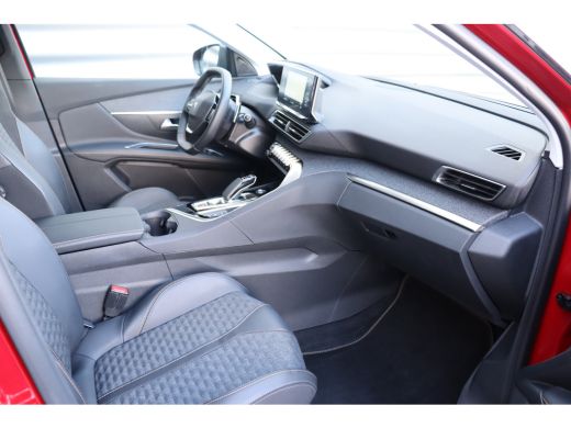 Peugeot 3008 1.6 HYBRID 225PK ALLURE ROAD TRIP AUTOMAAT / NAVI / CLIMA / PDC / 18" LMV / CAMERA / KEYLESS / FU... ActivLease financial lease