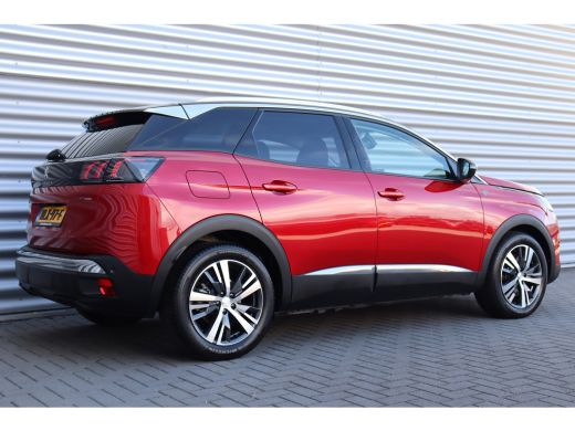 Peugeot 3008 1.6 HYBRID 225PK ALLURE ROAD TRIP AUTOMAAT / NAVI / CLIMA / PDC / 18" LMV / CAMERA / KEYLESS / FU... ActivLease financial lease