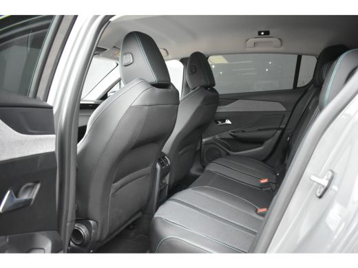 Peugeot e-308 Allure EV 54 kWh 156pk | Stuur/Stoelverwarming | Adaptive Cruise | Keyless-Entry | Full-LED | Hal... ActivLease financial lease