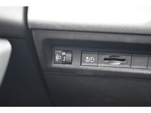 Peugeot e-308 Allure EV 54 kWh 156pk | Stuur/Stoelverwarming | Adaptive Cruise | Keyless-Entry | Full-LED | Hal... ActivLease financial lease