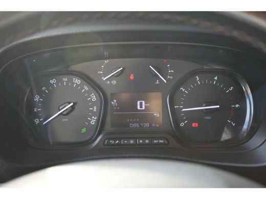 Peugeot Expert 2.0 BlueHDI 120 Long Asphalt | Trekhaak | Betimmering | Stoelverwarming | Dealeronderhouden | All... ActivLease financial lease