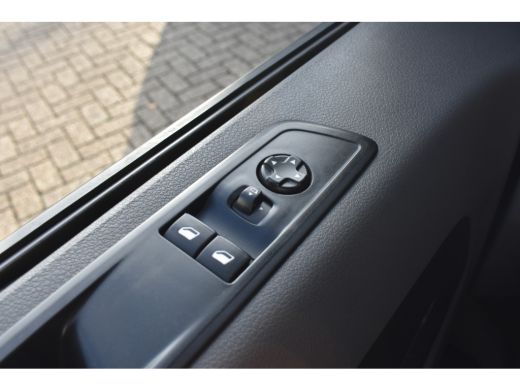 Peugeot Expert 2.0 BlueHDI 120 Long Asphalt | Trekhaak | Betimmering | Stoelverwarming | Dealeronderhouden | All... ActivLease financial lease