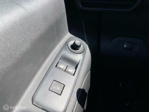 Peugeot Partner 1.5 BlueHDi 100 S&S L1 ActivLease financial lease