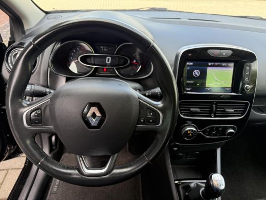 Renault Clio 0.9 TCe Intens Bose Stoelverw,navi Carplay,Parkeerassistent ActivLease financial lease