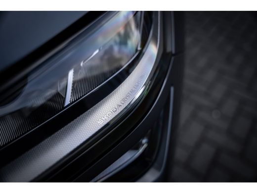 Skoda Kodiaq 1.5 TSI MHEV Business Edition 7p. | Trekhaak uitklapbaar | Vierseizoenen banden | Voorstoelen ver... ActivLease financial lease