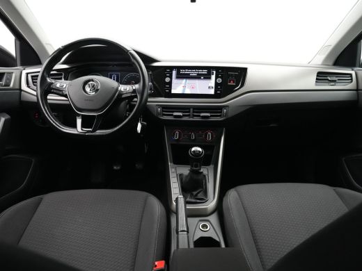 Volkswagen Polo 1.0 MPI 80pk Comfortline Navigatie Carplay Cruise 111 ActivLease financial lease