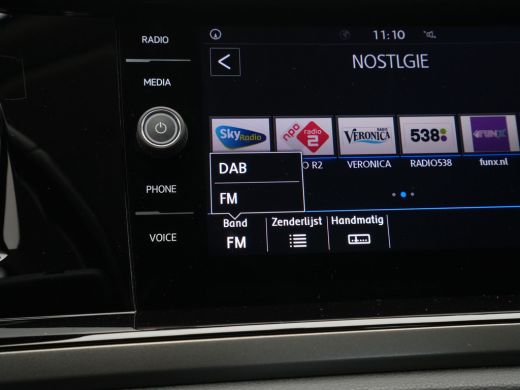 Volkswagen Polo 1.0 MPI 80pk Comfortline Navigatie Carplay Cruise 111 ActivLease financial lease