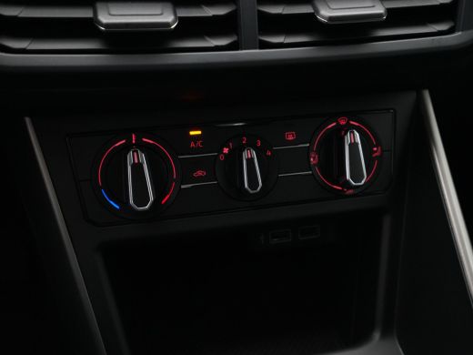 Volkswagen Polo 1.0 MPI 80pk Comfortline Navigatie Carplay Cruise 111 ActivLease financial lease