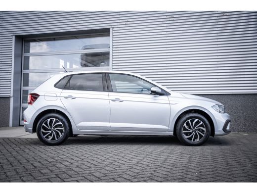 Volkswagen Polo 1.0 TSI Life | Airco | Cruise control adaptief | Parkeersensor voor en achter ActivLease financial lease