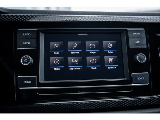 Volkswagen Polo 1.0 TSI Life | Airco | Cruise control adaptief | Parkeersensor voor en achter ActivLease financial lease