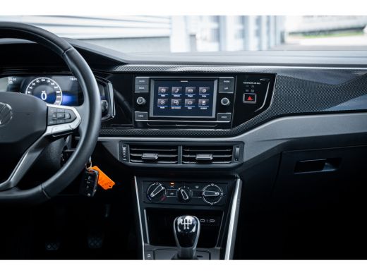 Volkswagen Polo 1.0 TSI Life | Airco | Cruise control adaptief | Parkeersensor voor en achter ActivLease financial lease