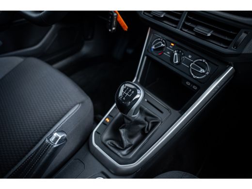 Volkswagen Polo 1.0 TSI Life | Airco | Cruise control adaptief | Parkeersensor voor en achter ActivLease financial lease