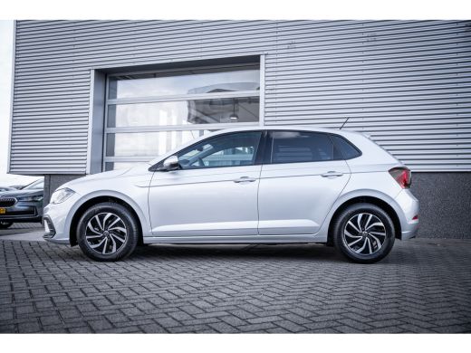 Volkswagen Polo 1.0 TSI Life | Airco | Cruise control adaptief | Parkeersensor voor en achter ActivLease financial lease