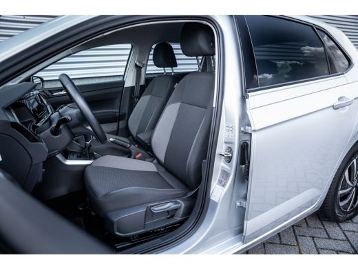 Volkswagen Polo 1.0 TSI Life | Airco | Cruise control adaptief | Parkeersensor voor en achter ActivLease financial lease