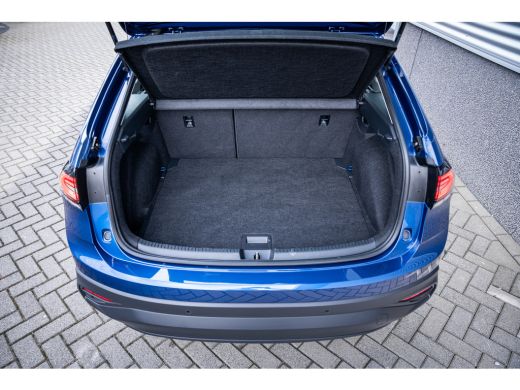 Volkswagen Taigo 1.0 TSI Life | Airco | Cruise control adaptief met Stop&Go en stuurhulp | DAB ontvanger ActivLease financial lease