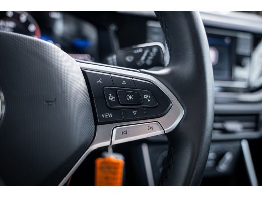 Volkswagen Taigo 1.0 TSI Life | Airco | Cruise control adaptief met Stop&Go en stuurhulp | DAB ontvanger ActivLease financial lease