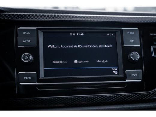 Volkswagen Taigo 1.0 TSI Life | Airco | Cruise control adaptief met Stop&Go en stuurhulp | DAB ontvanger ActivLease financial lease