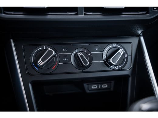 Volkswagen Taigo 1.0 TSI Life | Airco | Cruise control adaptief met Stop&Go en stuurhulp | DAB ontvanger ActivLease financial lease