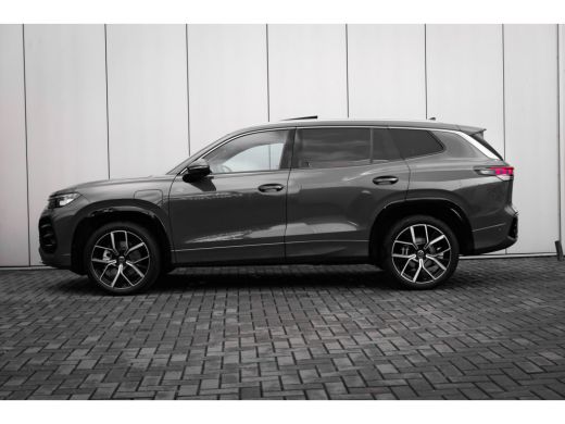 Volkswagen Tayron R-Line Edition | 'App-Connect' draadloze smartphone integratie | Automatische afstandsregeling (A... ActivLease financial lease