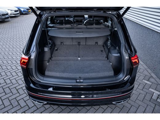 Volkswagen Tiguan Allspace 1.5 TSI R-Line Business 7p. | Achteruitrijcamera | Cruise control adaptief | Trekhaak elektrisch ... ActivLease financial lease