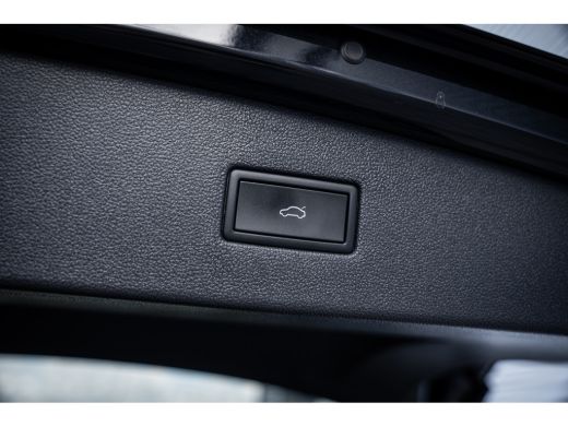 Volkswagen Tiguan Allspace 1.5 TSI R-Line Business 7p. | Achteruitrijcamera | Cruise control adaptief | Trekhaak elektrisch ... ActivLease financial lease