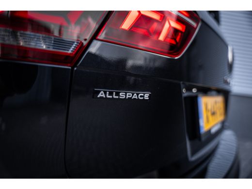 Volkswagen Tiguan Allspace 1.5 TSI R-Line Business 7p. | Achteruitrijcamera | Cruise control adaptief | Trekhaak elektrisch ... ActivLease financial lease