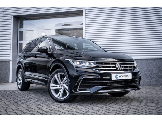 Volkswagen Tiguan Allspace 1.5 TSI R-Line Business 7p. | Achteruitrijcamera | Cruise control adaptief | Trekhaak elektrisch ... ActivLease financial lease