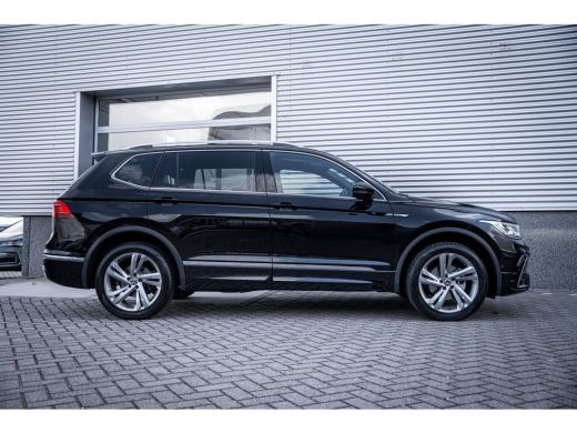 Volkswagen Tiguan Allspace 1.5 TSI R-Line Business 7p. | Achteruitrijcamera | Cruise control adaptief | Trekhaak elektrisch ... ActivLease financial lease