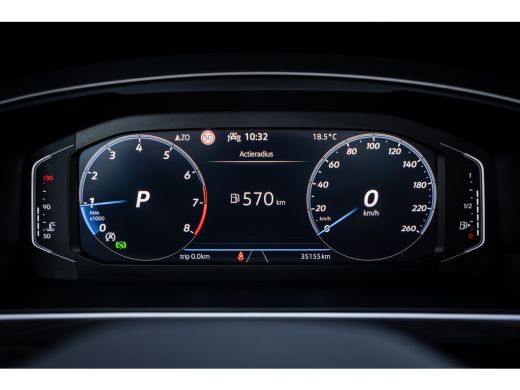 Volkswagen Tiguan Allspace 1.5 TSI R-Line Business 7p. | Achteruitrijcamera | Cruise control adaptief | Trekhaak elektrisch ... ActivLease financial lease