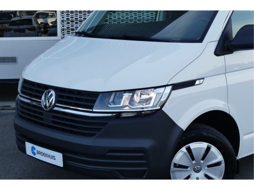 Volkswagen Transporter 2.0 TDI L2H1 30 Comfortline | Achterdeuren | Achteruitrijcamera | Airco ActivLease financial lease