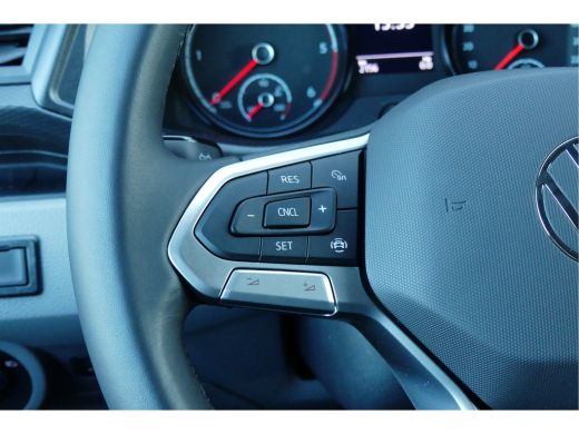 Volkswagen Transporter 2.0 TDI L2H1 30 Comfortline | Achterdeuren | Achteruitrijcamera | Airco ActivLease financial lease