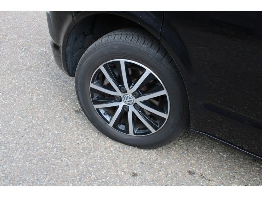 Volkswagen Transporter 2.0 TDI L2H1 Comfortline LANG XENON NAVI DSG 150PK 142000KM!!! ActivLease financial lease