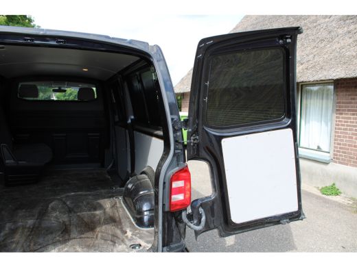 Volkswagen Transporter 2.0 TDI L2H1 Comfortline LANG XENON NAVI DSG 150PK 142000KM!!! ActivLease financial lease