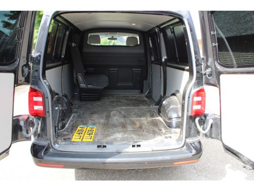 Volkswagen Transporter 2.0 TDI L2H1 Comfortline LANG XENON NAVI DSG 150PK 142000KM!!! ActivLease financial lease