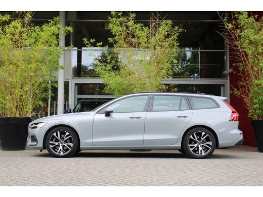Volvo  V60 2.0 B3 Essential Edition | Trekhaak | Camera | Adaptive Cruise | Stuur/stoelverwarming | 18" Velgen ActivLease financial lease