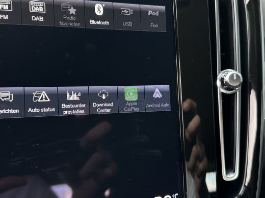 Volvo  XC40 2.0 B3 Momentum Business | Achteruitrijcamera | Apple Carplay/Android Auto|telefoonintegratie pre... ActivLease financial lease